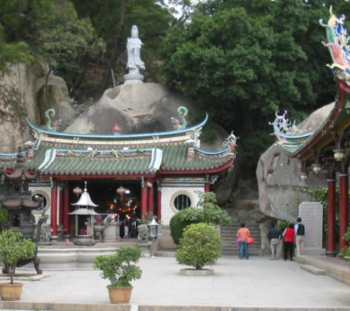 xgulangyutemple1.jpg