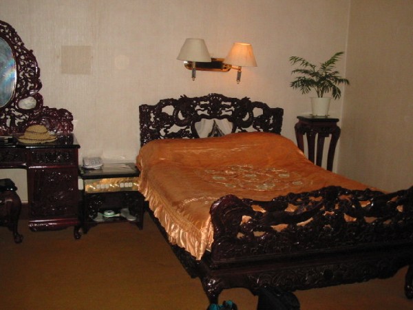 0daliyunnan-001jinhuaroom1.jpg