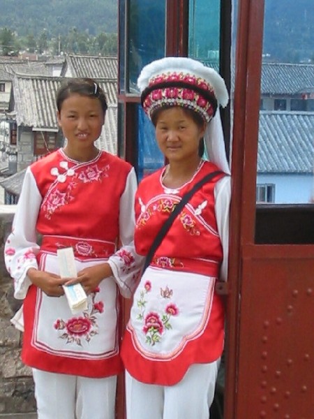 1daliyunnan-042templeguides.jpg