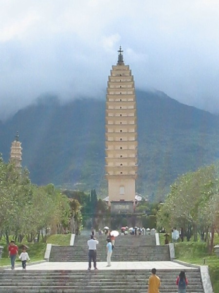 1daliyunnan-0533pagodas.jpg