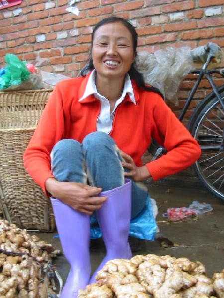 1daliyunnan-067baivillagegirlafaytrip.jpg