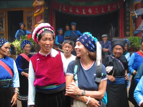 daliyunnan048bairustictemplefest.jpg