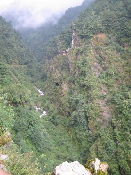 daliyunnan077mtntopgorge.jpg